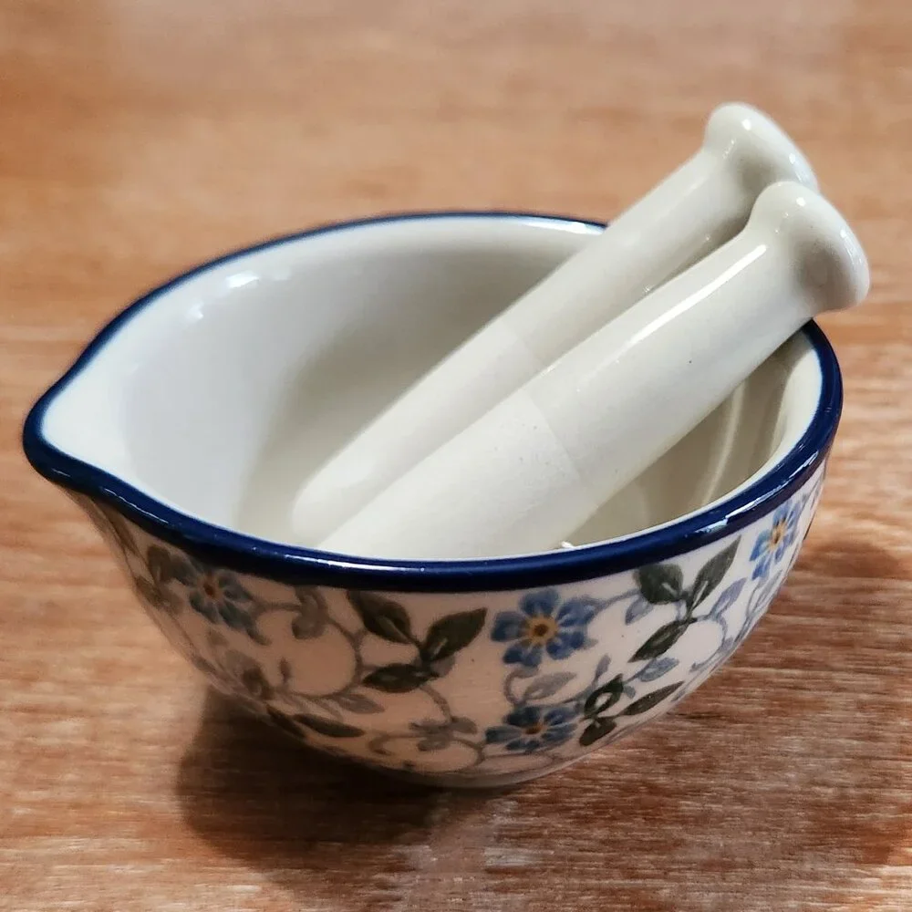 Ceramic Mortar and Pestle Set in Cream with Blue Floral Trim - Picture 1 of 3